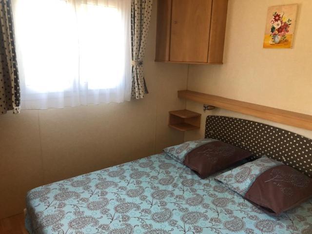Camping De Parpaillon Roquebrune-sur Argens Bagian luar foto
