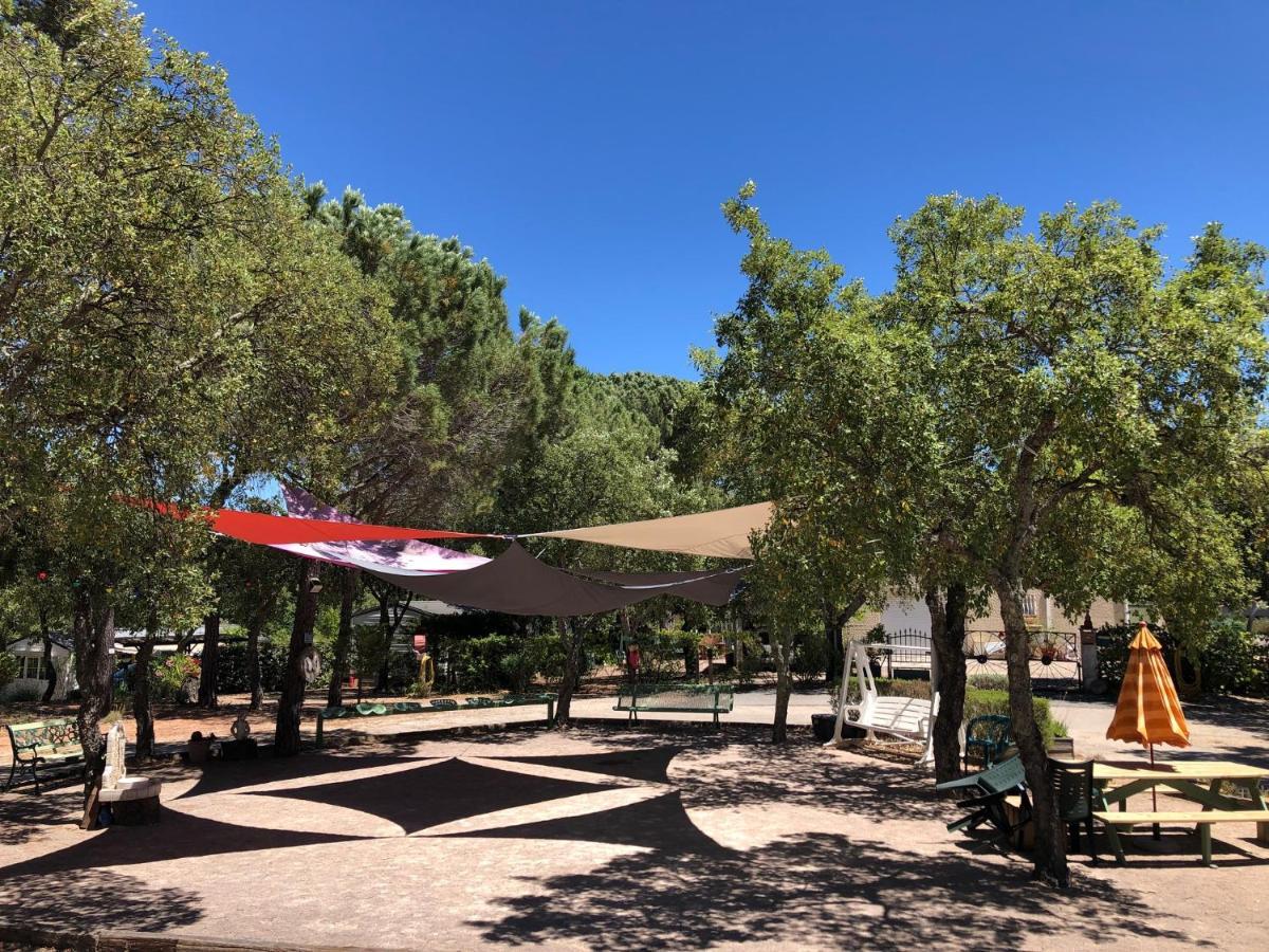 Camping De Parpaillon Roquebrune-sur Argens Bagian luar foto