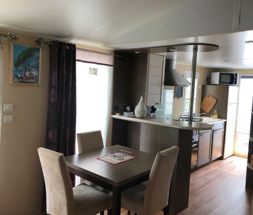 Camping De Parpaillon Roquebrune-sur Argens Bagian luar foto